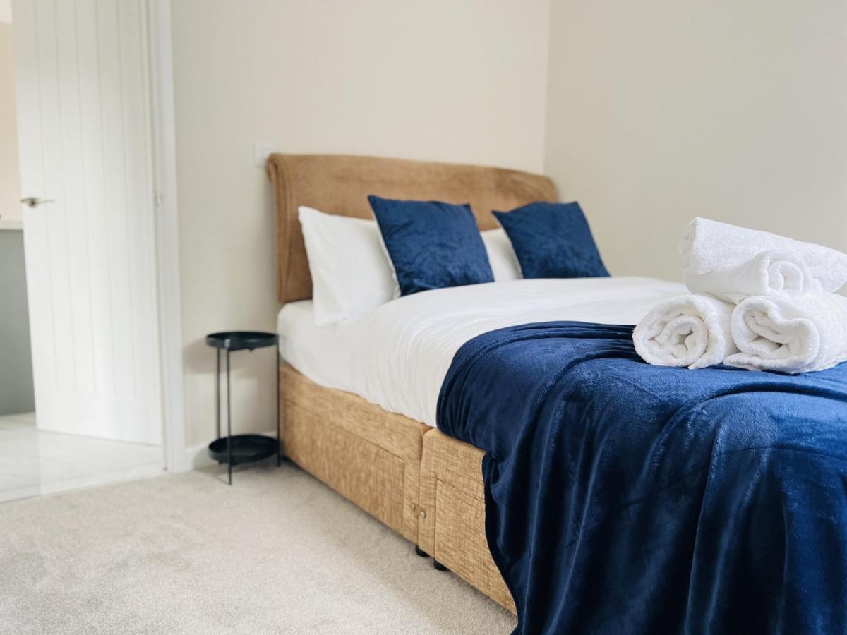 Brand New 1 Bed Apartment, 5Min Walk To Racing & Main Strip, With Electric Parking Bay & Terrace Long Stay Work Contractor Leisure - Citrine Newmarket  Buitenkant foto